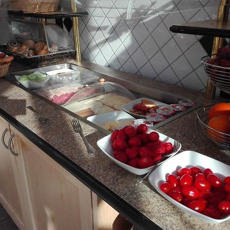 סנקט אנגלמר Landgasthof Zum Hirschenstein, Pension Garni מראה חיצוני תמונה